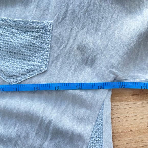 Umgee Acid-wash Button Down/Up with pocket & side details - Size S - Picture 14 of 15